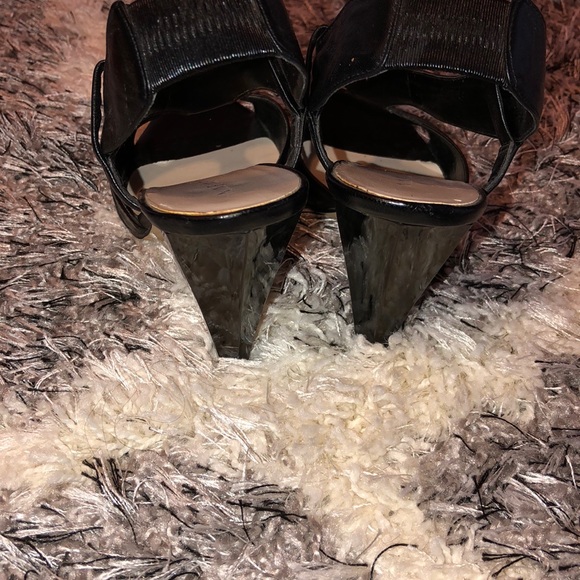 Black Nine West heeled Sandals - Picture 3 of 5